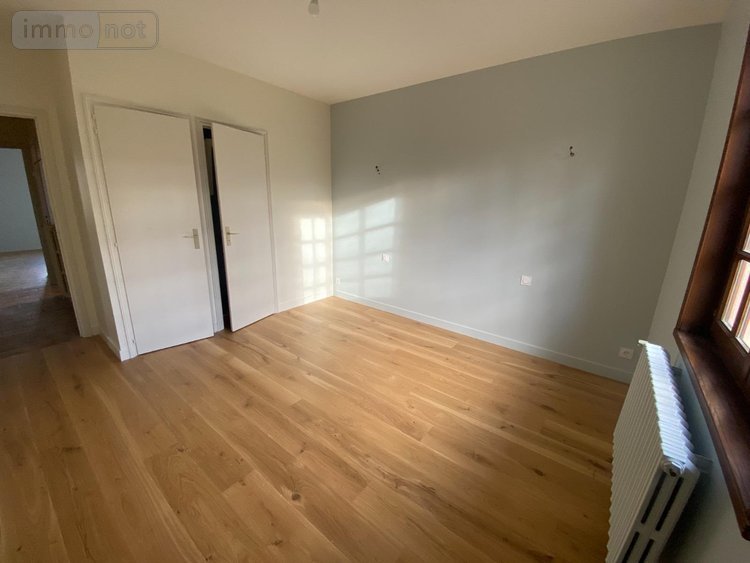 Location maison Cluny 71250 Saône-et-Loire 162 m2 6 pièces 1215 euros