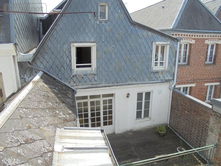 Immeuble a vendre Péronne 80200 Somme 300 m2  327600 euros
