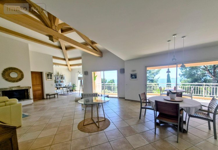 propriete a vendre Le Lavandou 83980 Var 240 m2 8 pièces 3150000 euros
