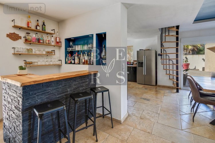 Maison a vendre Le Cannet-des-Maures 83340 Var 200 m2 6 pièces 799000 euros