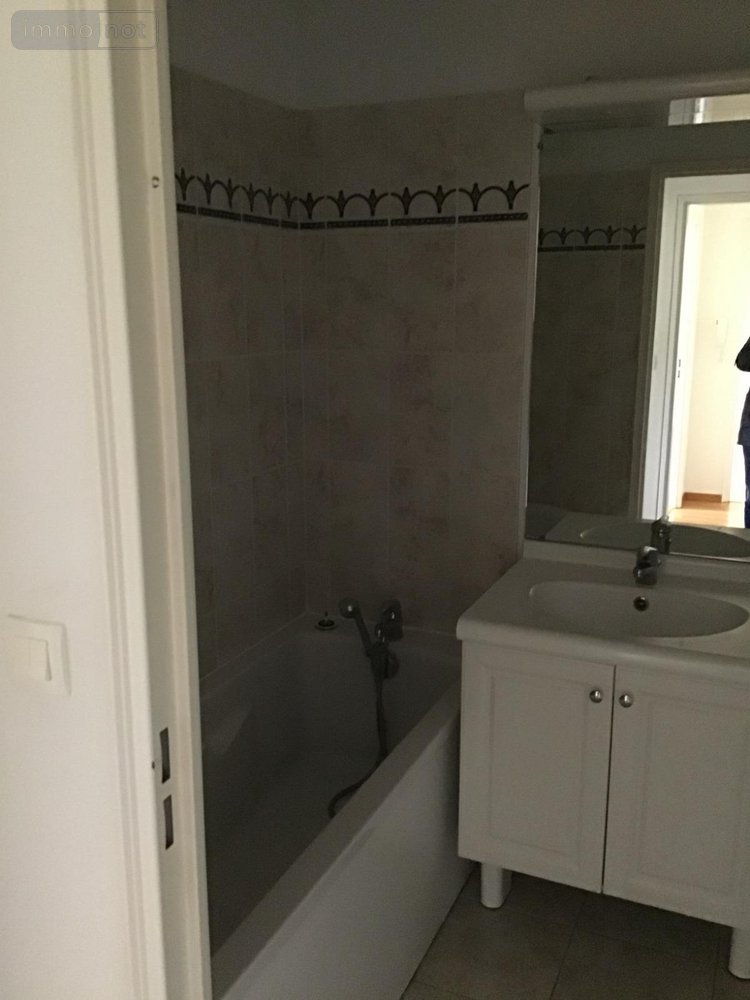 Location appartement Valognes 50700 Manche 48 m2 3 pièces 680 euros