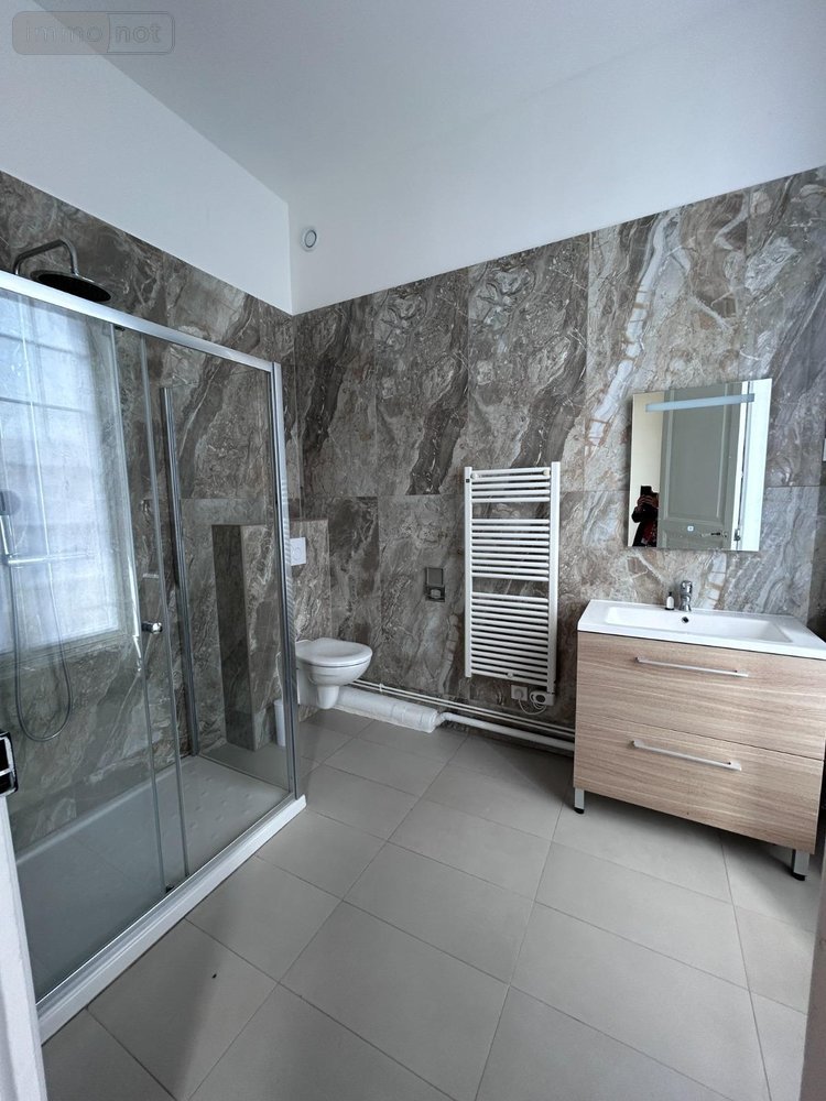 Location appartement Péronne 80200 Somme 247 m2 5 pièces 1800 euros