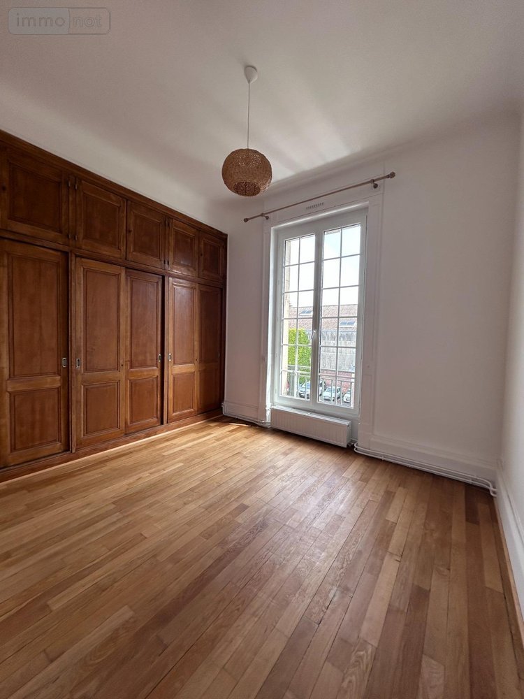 Location appartement Péronne 80200 Somme 247 m2 5 pièces 1800 euros
