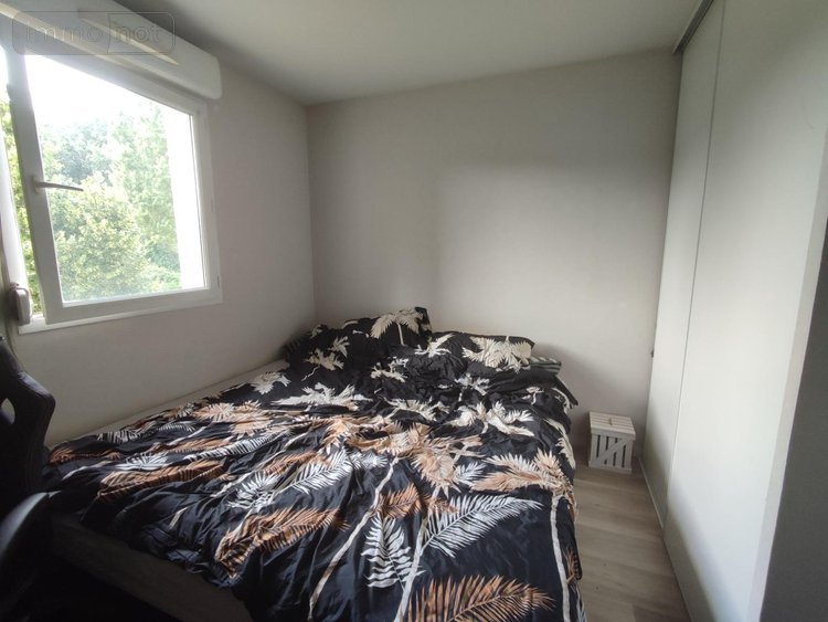 Location appartement Petit-Couronne 76650 Seine-Maritime 59 m2 3 pièces 700 euros