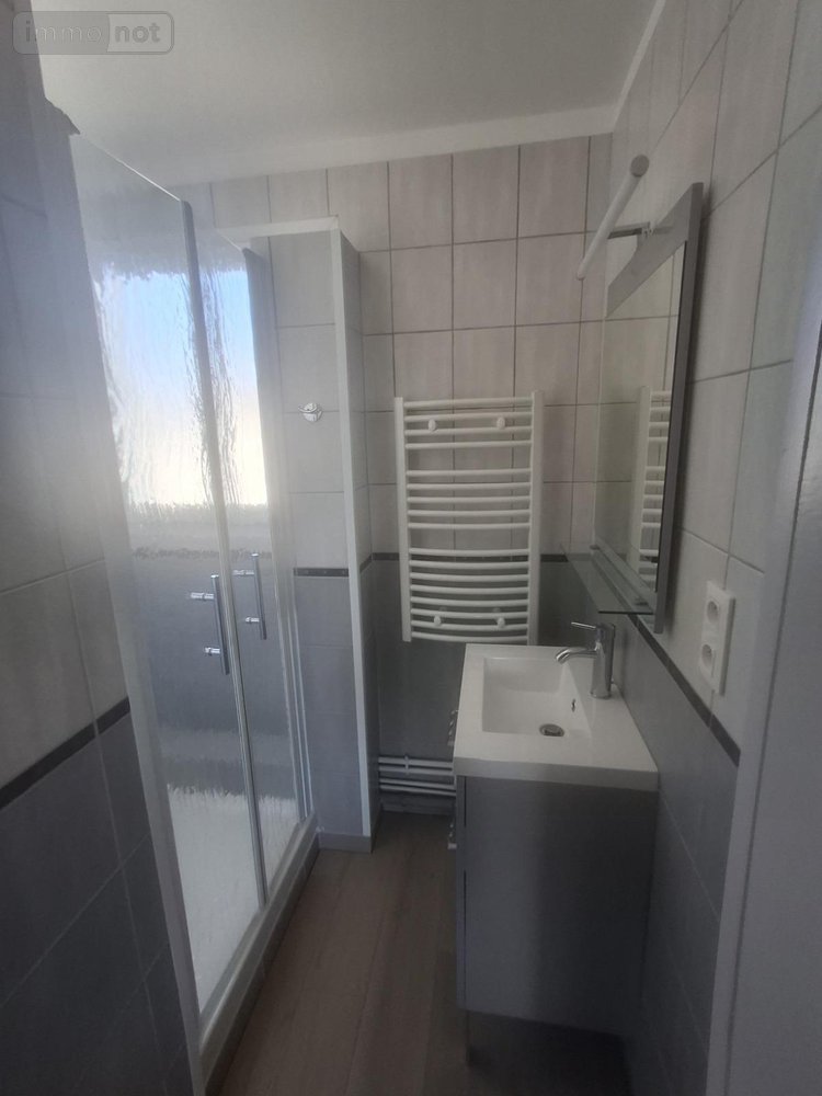 Location appartement Chalon-sur-Saône 71100 Saône-et-Loire 56 m2 3 pièces 690 euros