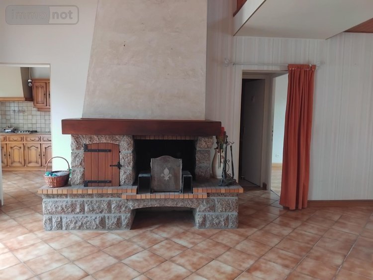 Maison a vendre Cholet 49300 Maine-et-Loire 113 m2 5 pièces 247365 euros