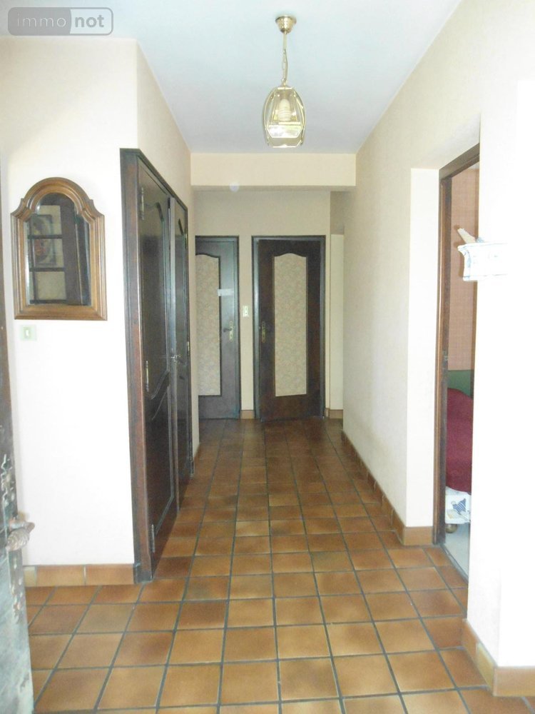 Maison a vendre Argentat-sur-Dordogne 19400 Corrèze 165 m2 9 pièces 135272 euros