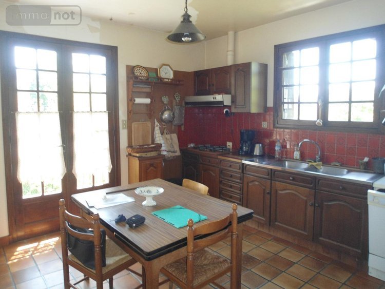 Maison a vendre Argentat-sur-Dordogne 19400 Corrèze 165 m2 9 pièces 135272 euros