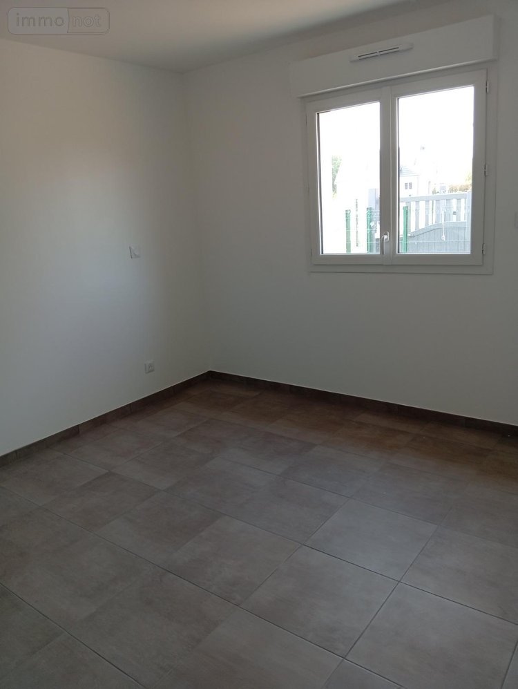 Location maison Routot 27350 Eure 84 m2 4 pièces 1120 euros