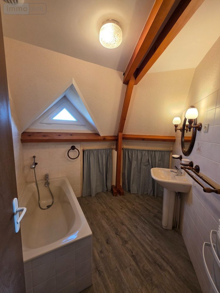 Location maison Domecy-sur-Cure 89450 Yonne 130 m2 1 pièce 1200 euros