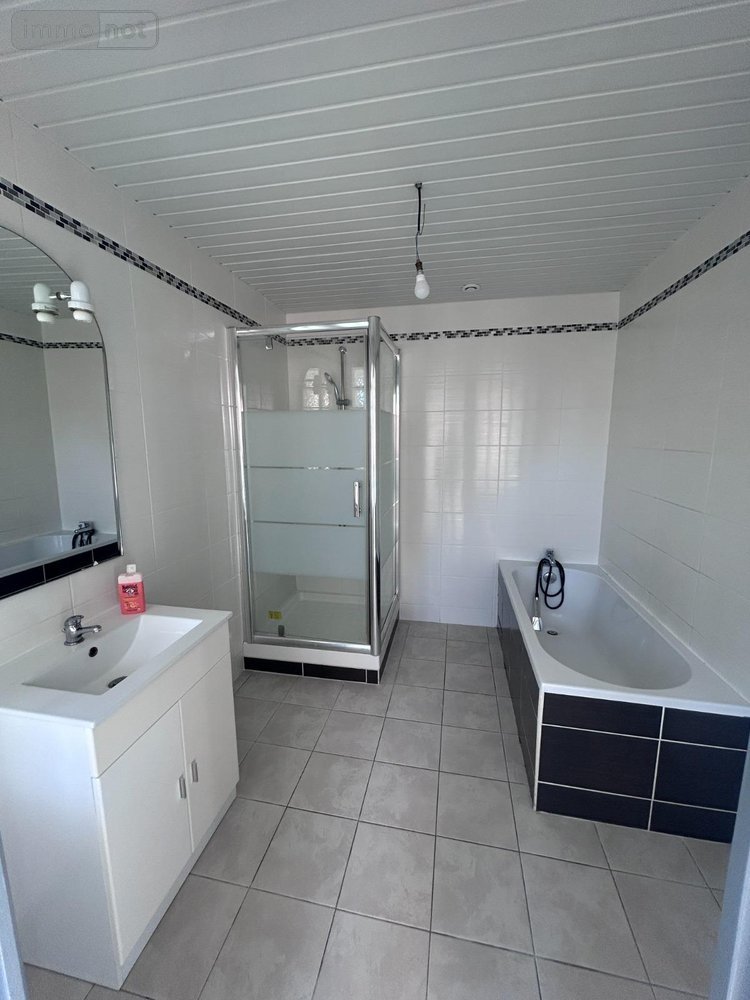 Location maison Roisel 80240 Somme 80 m2 3 pièces 690 euros