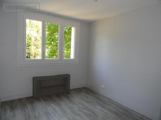 Location appartement Montluel 01120 Ain 71 m2 4 pièces 965 euros