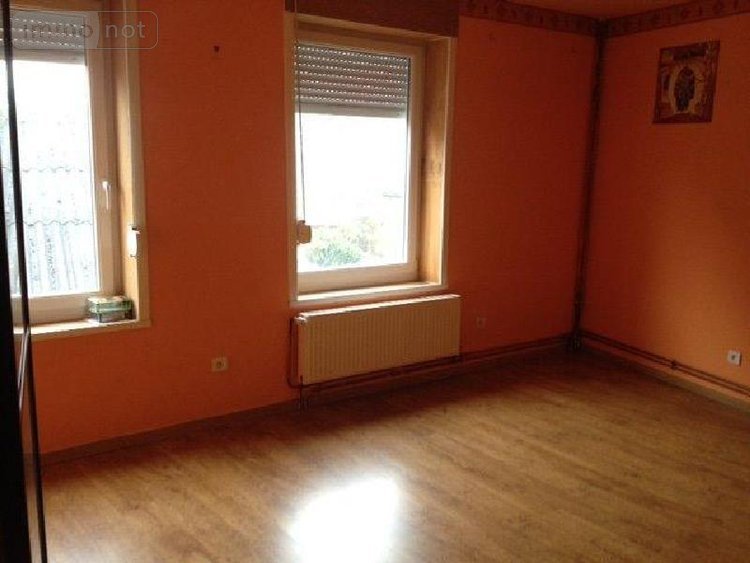 Location maison Steenvoorde 59114 Nord 105 m2 5 pièces 750 euros