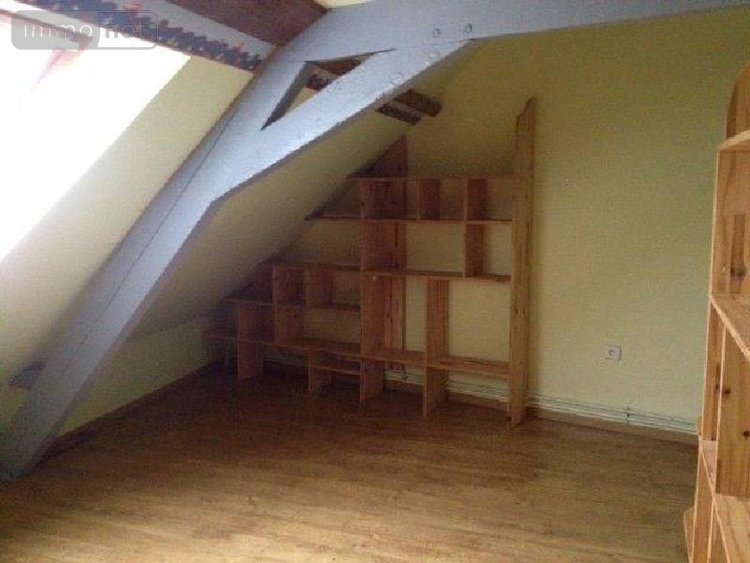 Location maison Steenvoorde 59114 Nord 105 m2 5 pièces 750 euros