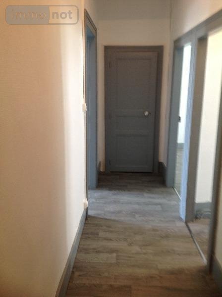 Immeuble a vendre Saint-Gaultier 36800 Indre 112 m2  58300 euros