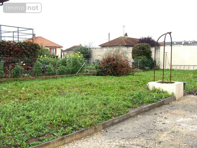 Location maison Avallon 89200 Yonne 95 m2 5 pièces 810 euros
