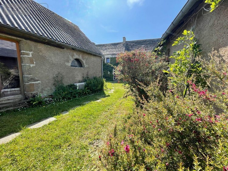Maison a vendre Saint-Jean-du-Doigt 29630 Finistère 127 m2 7 pièces 262500 euros