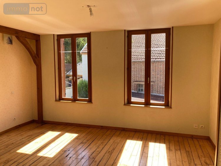 Location maison Bar-sur-Seine 10110 Aube 122 m2 4 pièces 690 euros