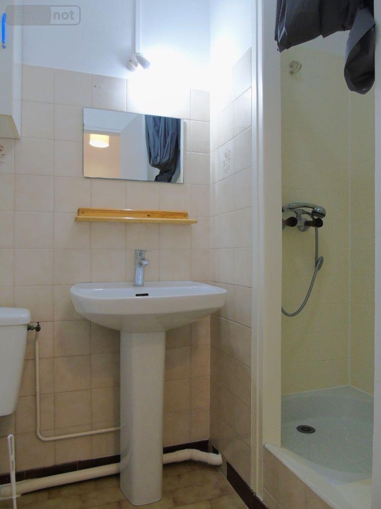 Location appartement Avallon 89200 Yonne 24 m2 1 pièce 360 euros