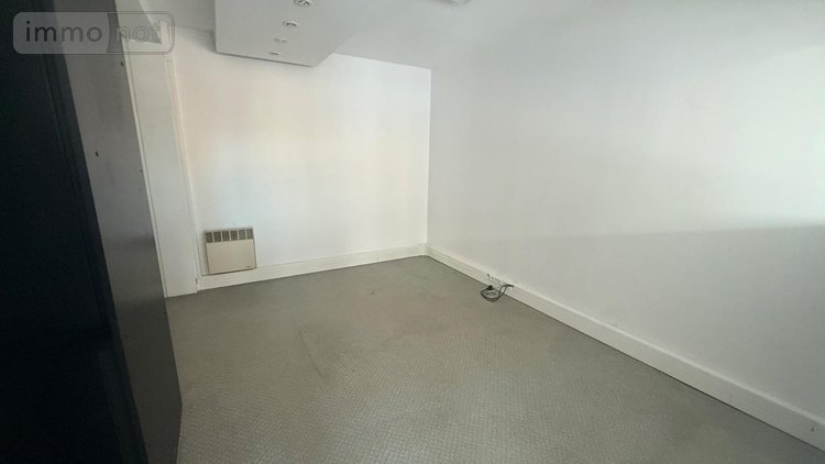 Location fonds et murs commerciaux Hazebrouck 59190 Nord 60 m2  958 euros