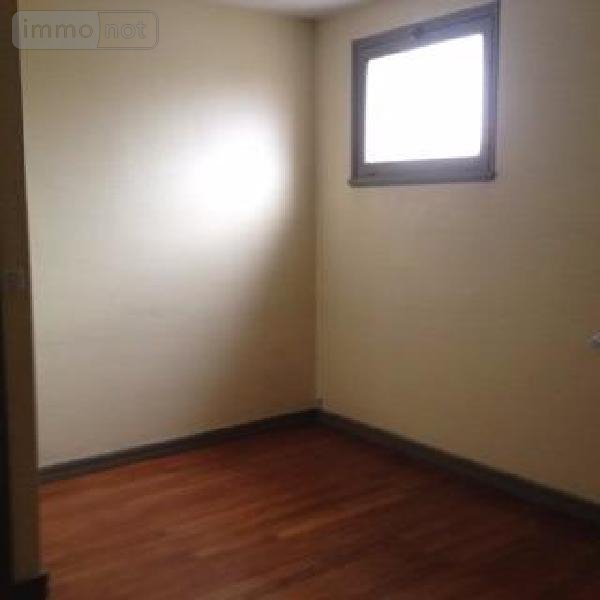 Appartement a vendre Saint-Amand-Montrond 18200 Cher 140 m2 5 pièces 95400 euros