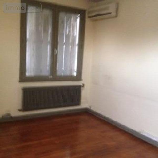 Appartement a vendre Saint-Amand-Montrond 18200 Cher 140 m2 5 pièces 95400 euros