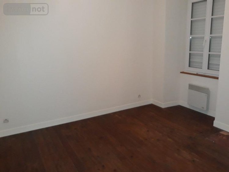 Location maison Chalonnes-sur-Loire 49290 Maine-et-Loire 58 m2 3 pièces 650 euros