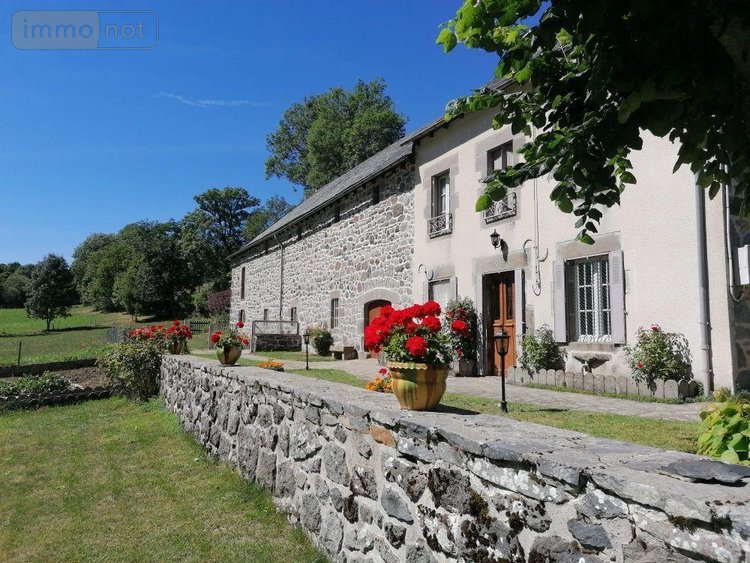 Maison a vendre Lavigerie 15300 Cantal 108 m2  315000 euros