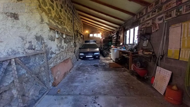 Maison a vendre Lavigerie 15300 Cantal 108 m2  315000 euros