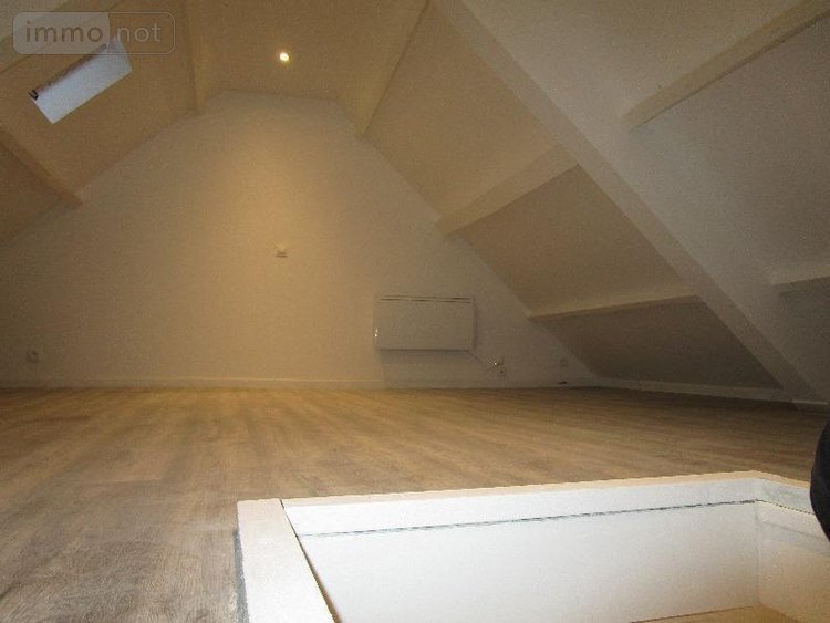 Location maison Caëstre 59190 Nord 93 m2 5 pièces 740 euros