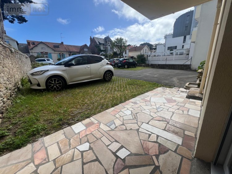 Location appartement Pornichet 44380 Loire-Atlantique 54 m2 3 pièces 1000 euros