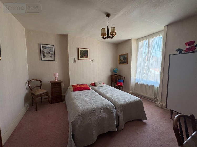 Maison a vendre Saint-Gaultier 36800 Indre 188 m2 7 pièces 148400 euros