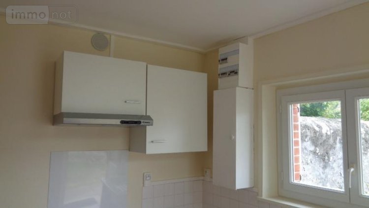 Location maison Suèvres 41500 Loir-et-Cher 41 m2 2 pièces 427 euros