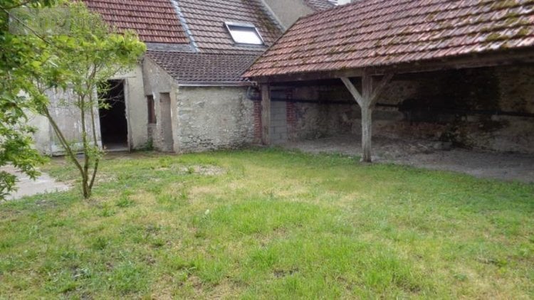 Location maison Suèvres 41500 Loir-et-Cher 41 m2 2 pièces 427 euros