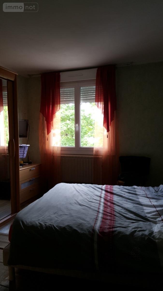 Fonds et murs commerciaux a vendre Villaines-la-Juhel 53700 Mayenne 240 m2  167380 euros