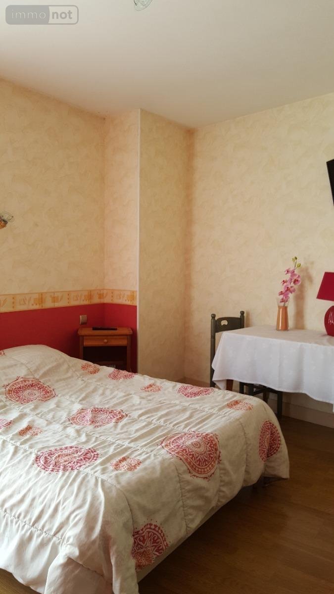 Fonds et murs commerciaux a vendre Villaines-la-Juhel 53700 Mayenne 240 m2  167380 euros