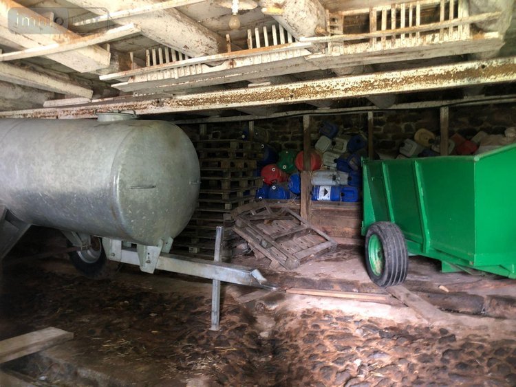 Maison a vendre Peyrusse 15170 Cantal  28000 euros