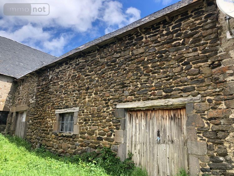 Maison a vendre Peyrusse 15170 Cantal  28000 euros