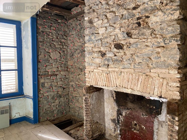 Immeuble a vendre Mauriac 15200 Cantal  100700 euros