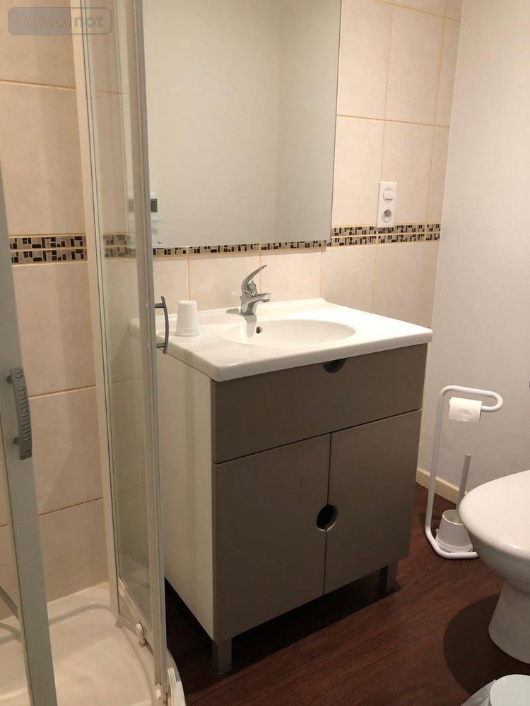 Immeuble a vendre Saint-Bonnet-de-Salers 15140 Cantal  127200 euros