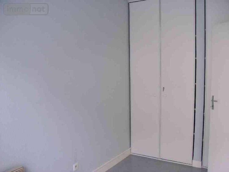 Location fonds et murs commerciaux Périers 50190 Manche 45 m2  400 euros