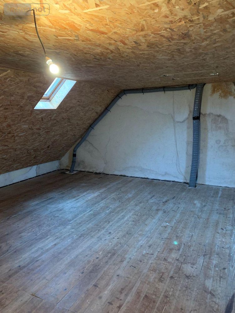 Location maison Bodilis 29400 Finistère 115 m2 8 pièces 867 euros