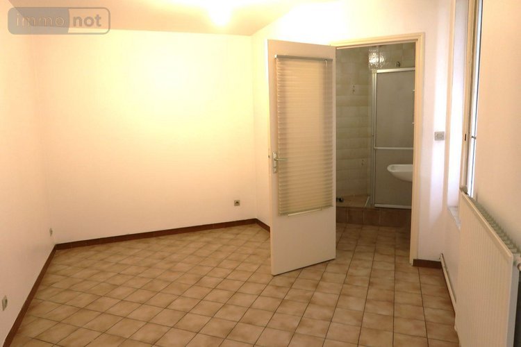 Location maison Châtellerault 86100 Vienne 39 m2 2 pièces 425 euros