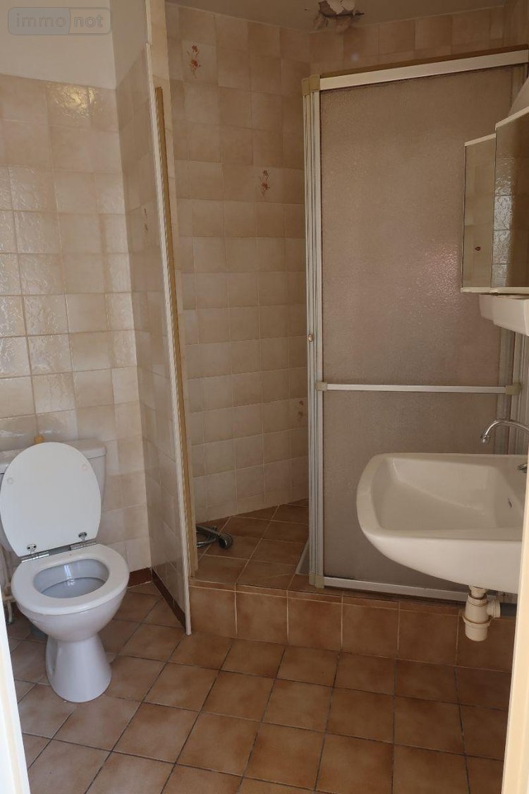 Location maison Châtellerault 86100 Vienne 39 m2 2 pièces 425 euros