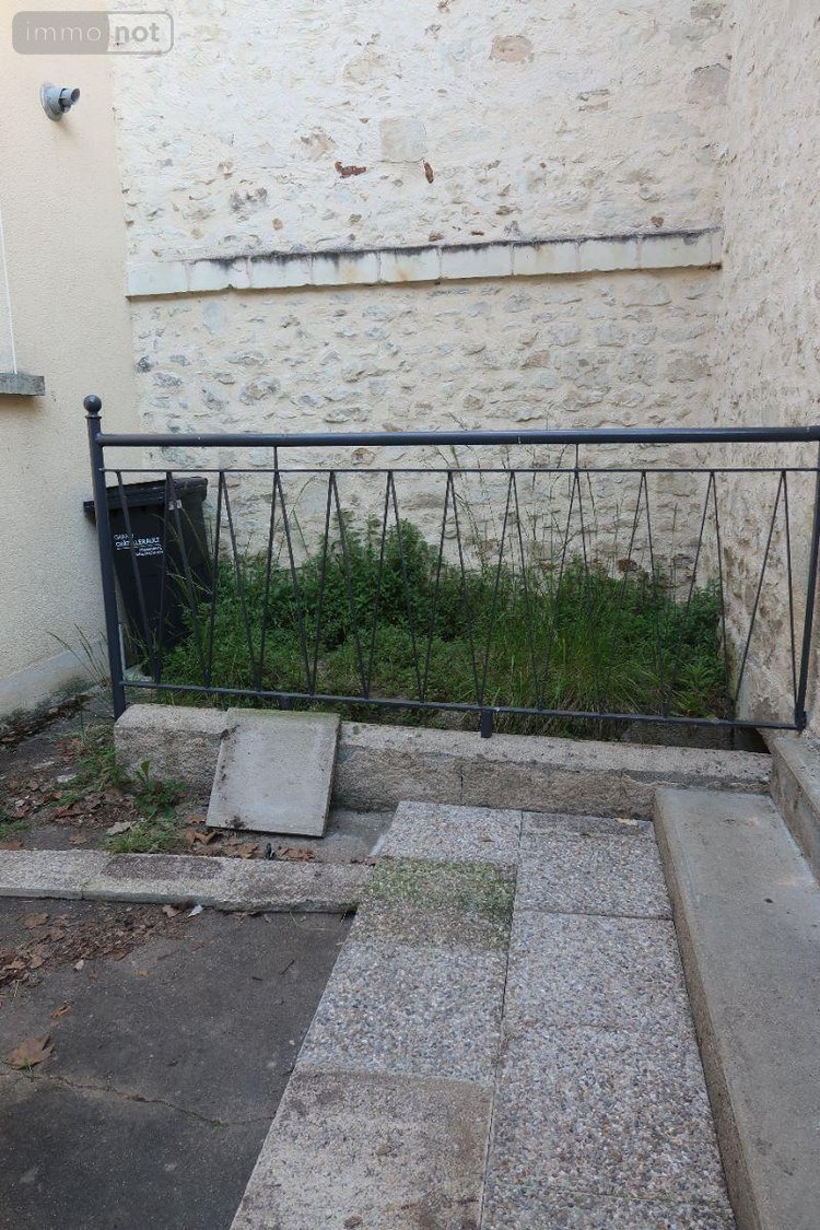 Location maison Châtellerault 86100 Vienne 39 m2 2 pièces 425 euros