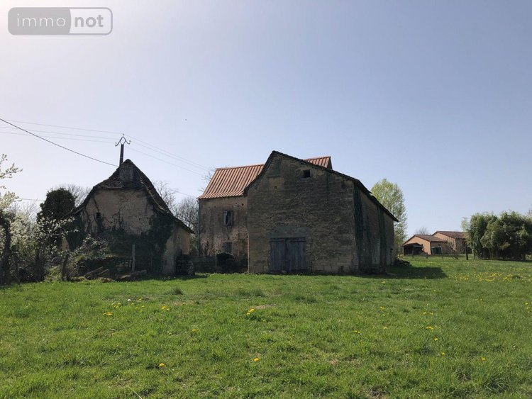 Maison a vendre Assier 46320 Lot 215 m2  95400 euros