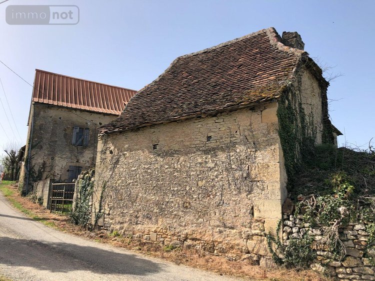 Maison a vendre Assier 46320 Lot 215 m2  95400 euros