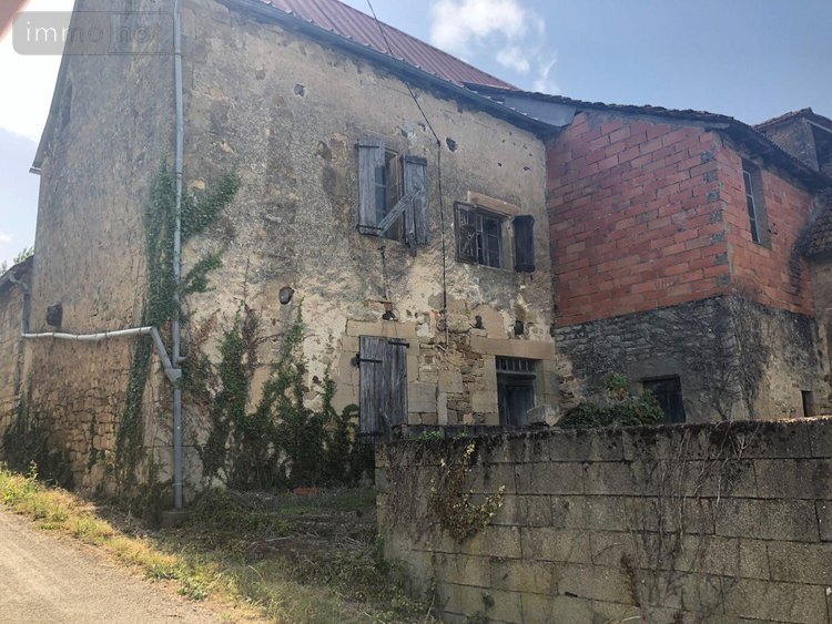 Maison a vendre Assier 46320 Lot 215 m2  95400 euros