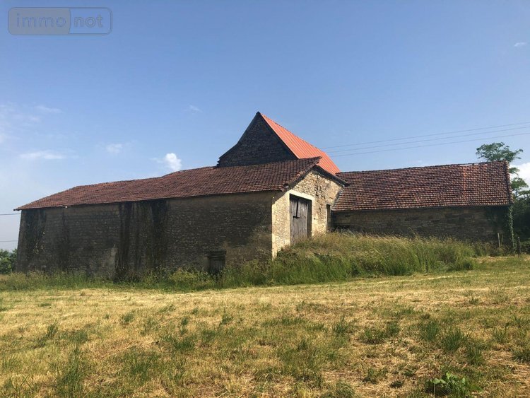 Maison a vendre Assier 46320 Lot 215 m2  95400 euros