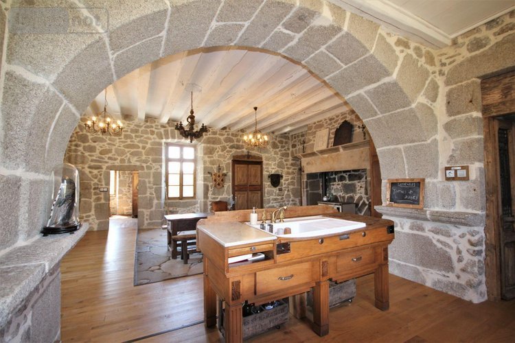 propriete a vendre Villefranche-de-Rouergue 12200 Aveyron 383 m2 7 pièces 375300 euros